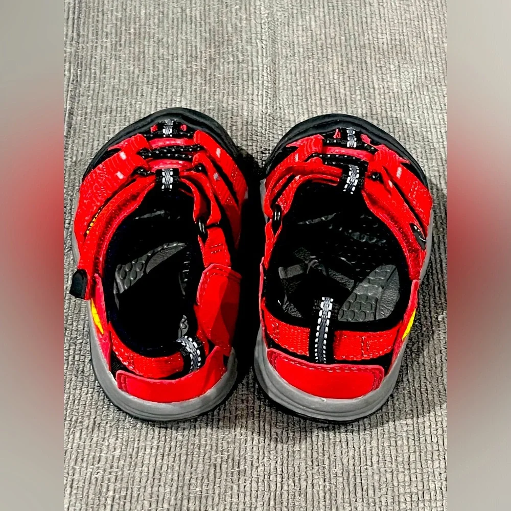 Keen Kids Red and Black Closed-Toe Sandals